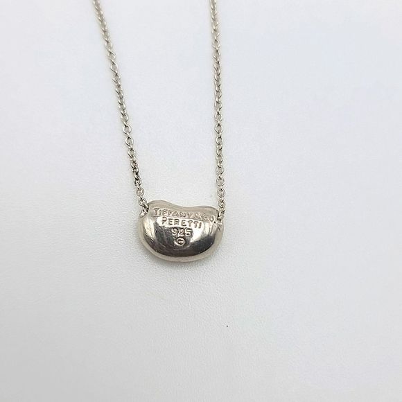 TIFFANY & CO BEAN NECKLACE SILVER - Picture 4 of 5
